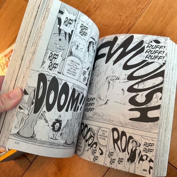 One Piece Manga Volumes 1-3 and 10-12 - Picture 4 of 7